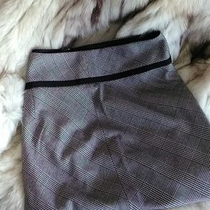 Business Plaid Skirt